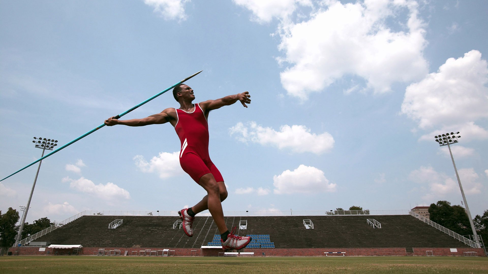 赛事转播技术创新提升多视角数据可视化呈现效果，赛事转播权的概念股