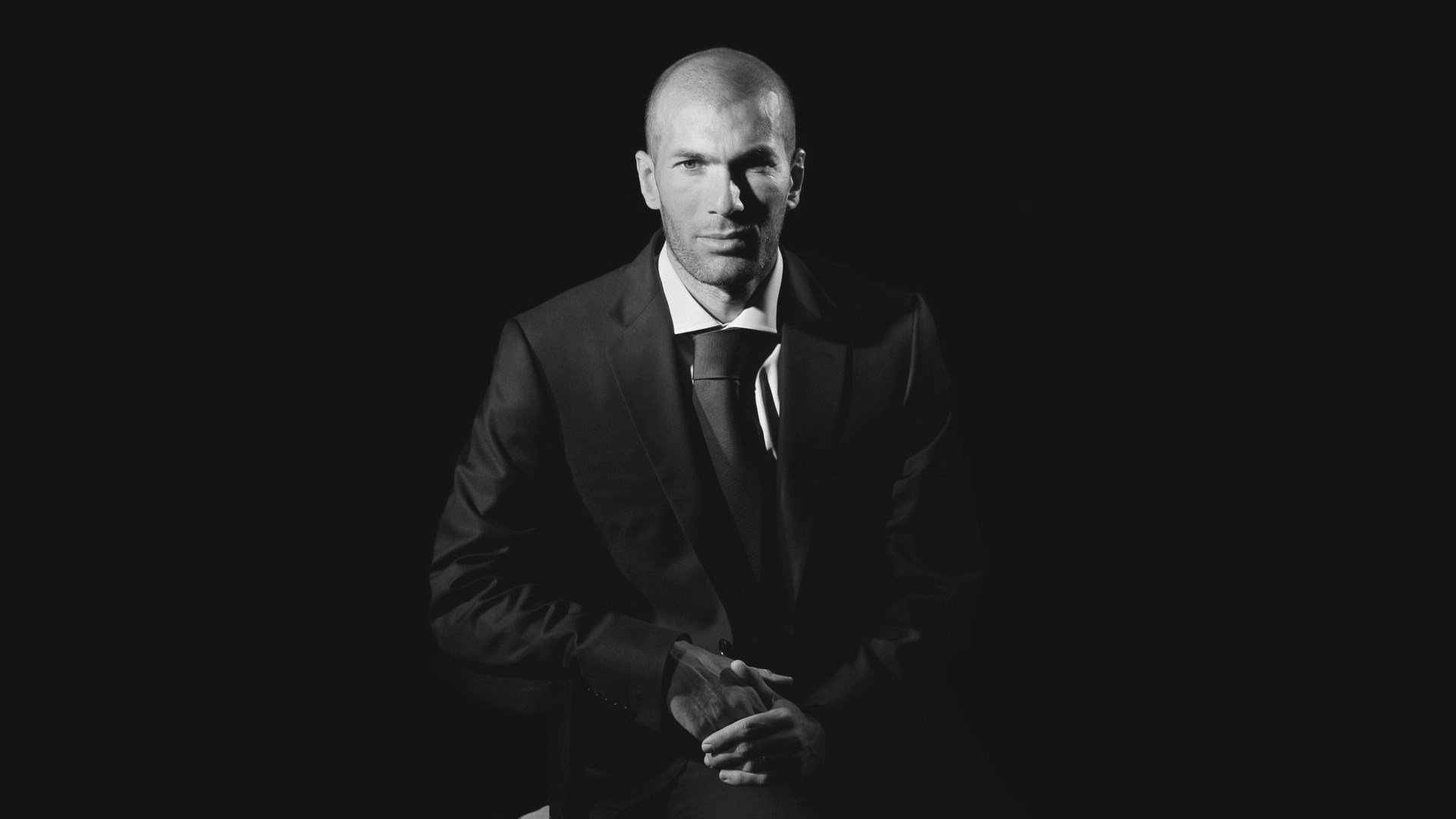巴乔的背影:罚丢点球后,那个沉默的10号,巴乔带球